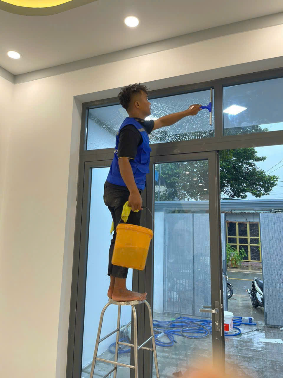 Vệ sinh nhà tại TP.HCM